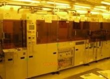 出售旋轉(zhuǎn)涂膜機 - 無錫虹彩科技發(fā)展